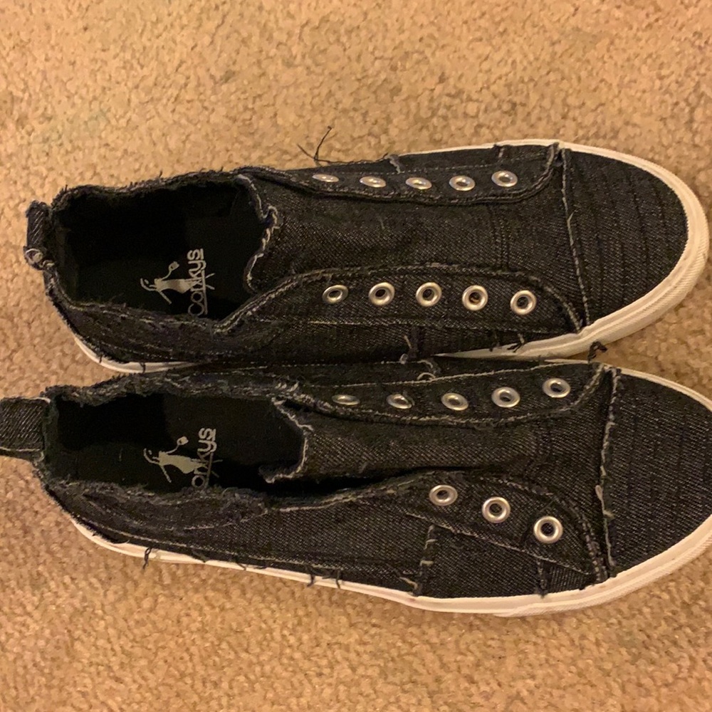 Corkys Babalu size 8